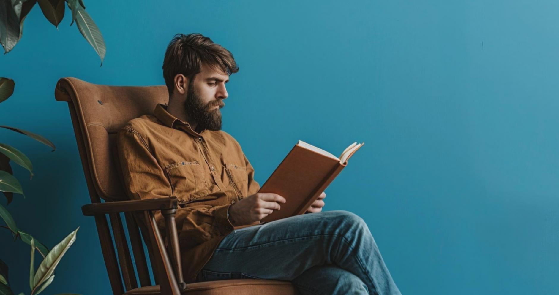 Современный офис с организованными документами и системами управления проектами